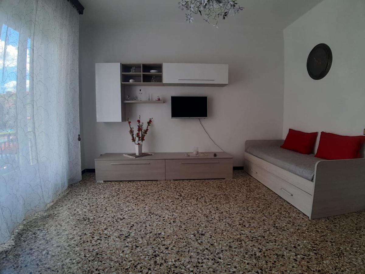 Appartamento Centrale Fino A 8 Posti Letto Понтремоли Экстерьер фото